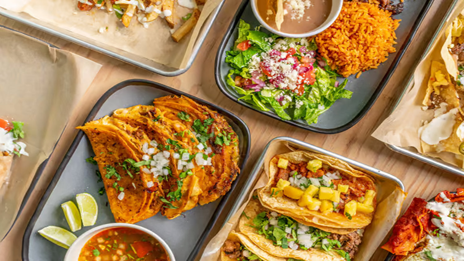 Taco Labs Boca food and restaurant atmosphere